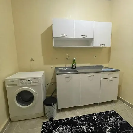 One Bedroom Close To Taksim Square